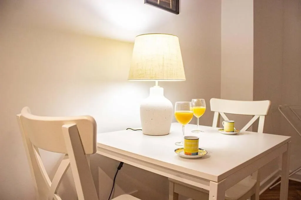 Nowoczesne Studio W Сentrum Warsaw Apartment